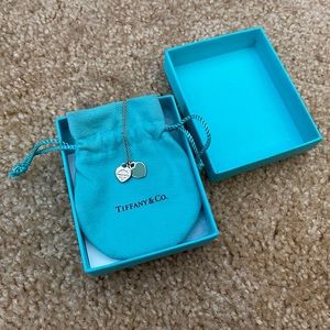 Enamel heart Tiffany necklace